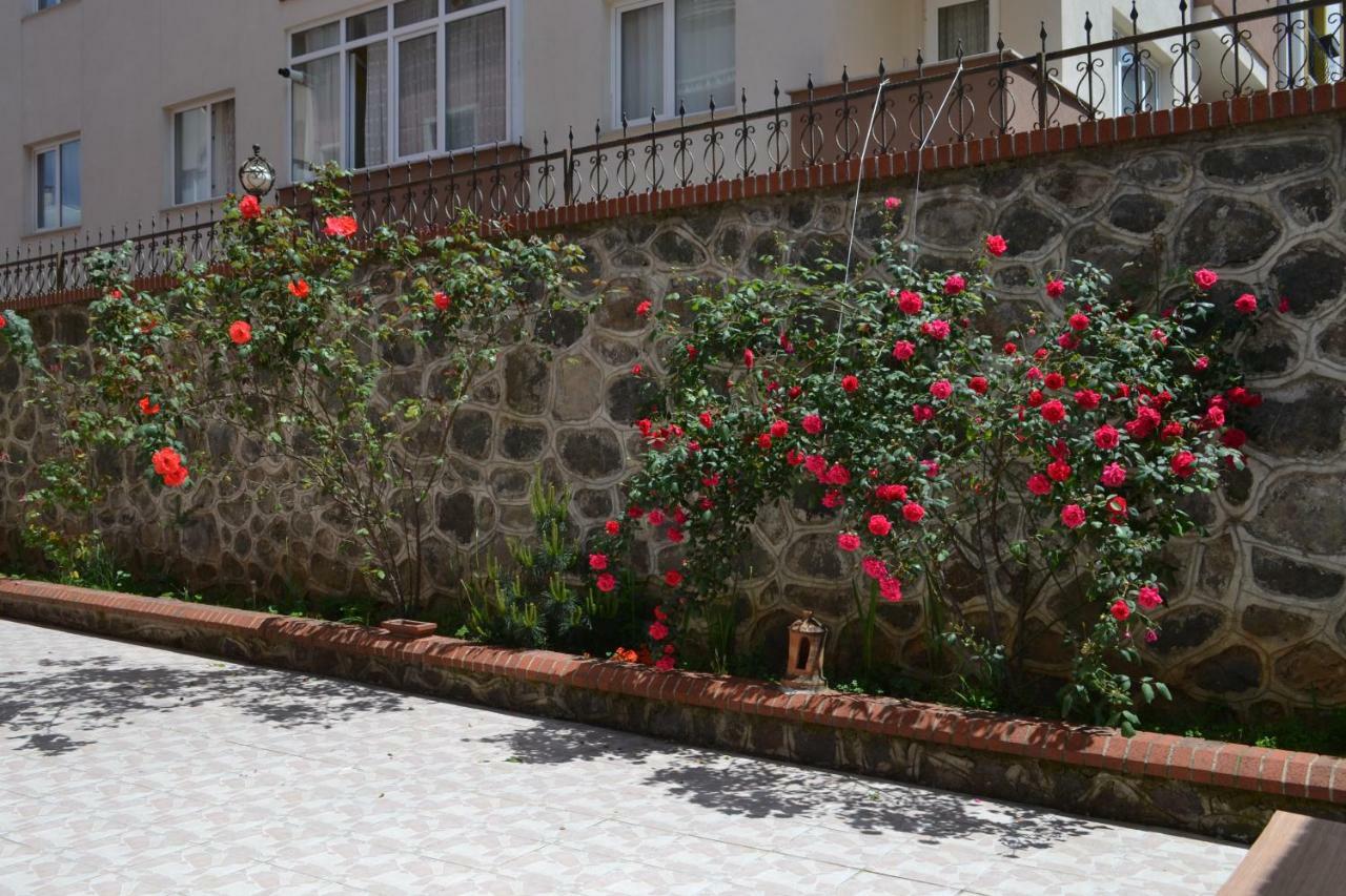 The Twins Apartmens Aparthotel Trabzon Ngoại thất bức ảnh